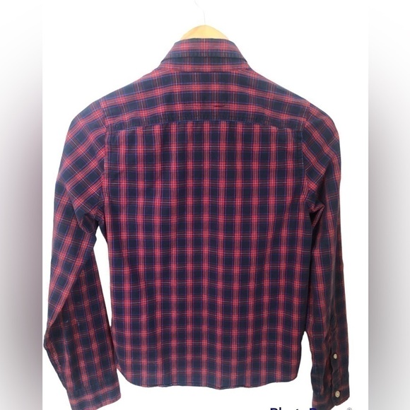 𝅺Abercrombie  Boy’s Festive Plaid Button Up Shirt Large - Picture 2 of 6